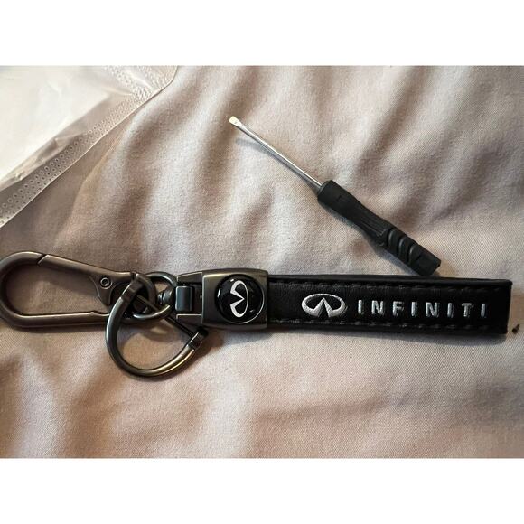 INFINITY Genuine Leather Keychain Car Key Chain Ring Fob Holder For INFINITY NEW - Picture 1 of 1